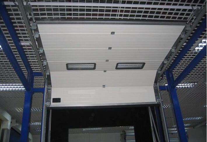 Industrial Overhead Sectional Door 